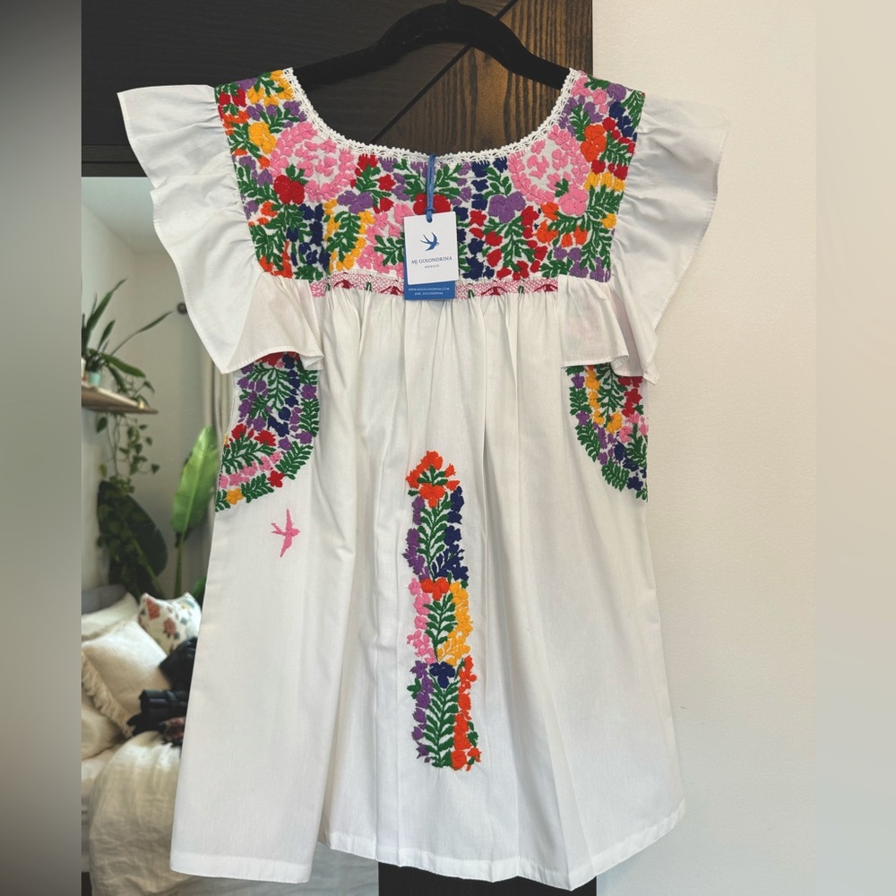 NWT MI GOLONDRINA blouse size XS